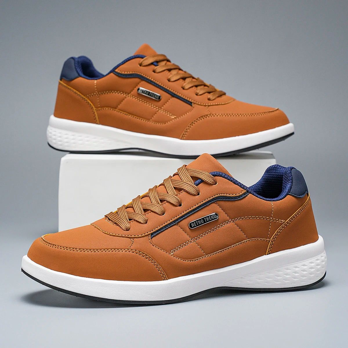 New Breathable Leather Men Shoes Lightweight Comfortable Men Sneakers Fashions Lace Up Casual Shoes Flat Shoes Zapatillas Hombre