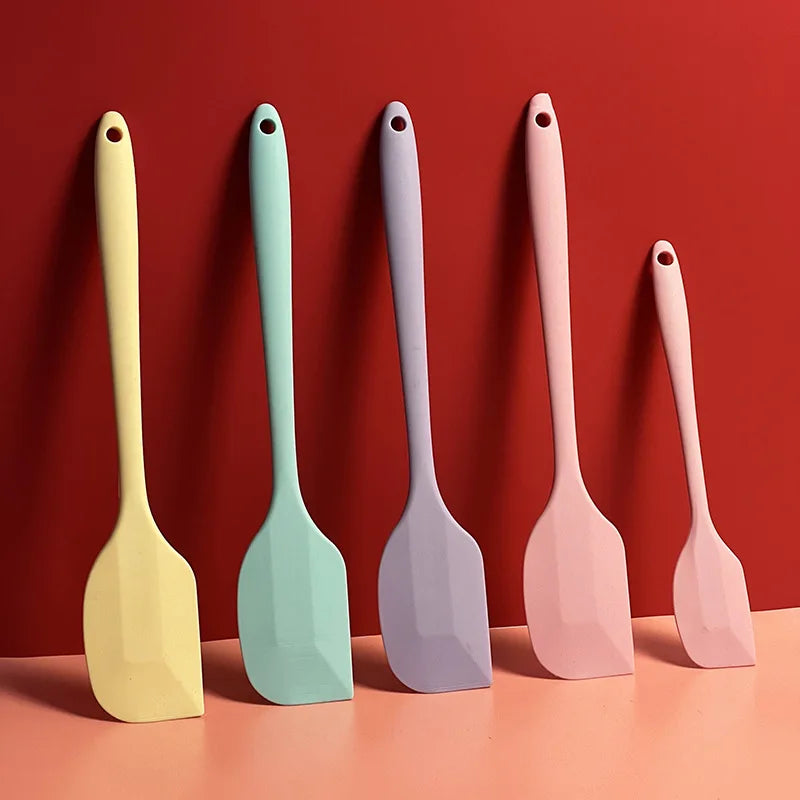 cream spatula Non-stick butter spatula Heat-resistant kitchen baking tools  cake baking tools