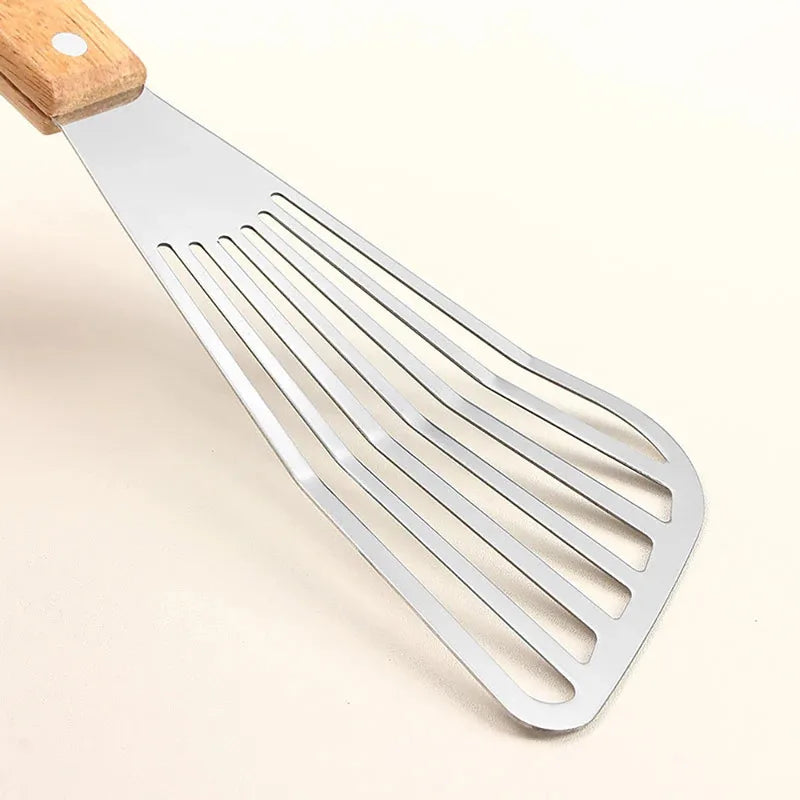 1PC Stainless Steel Fish Frying Shovel with Wooden Handle Fan-shaped Shovel Household High-temperature Frying Shovel