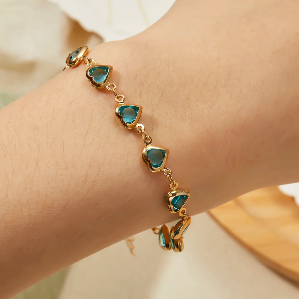 Elegant Red Crystal Zircon Metal Chain Bracelets for Women Colorful Heart Bracelets Party Wedding Wrist Charms Jewelry Gift