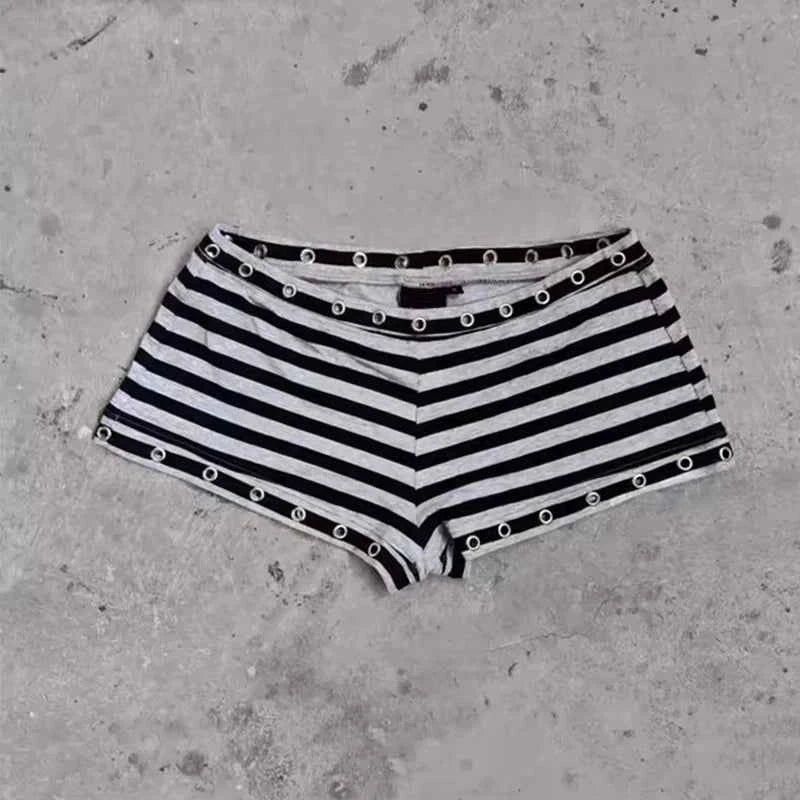 Summer clothing Gothic spicy girl fashion women's Emo metal ring decoration shorts Harajuku sexy ultra short shorts punk Y2k