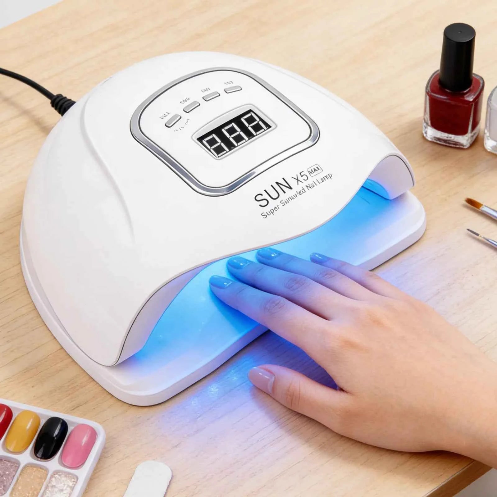 EU X5MAX Ultraviolet/LED Nail Lamp Drying Device - A nail polish suitable for the quick curing process in nail art and foot care