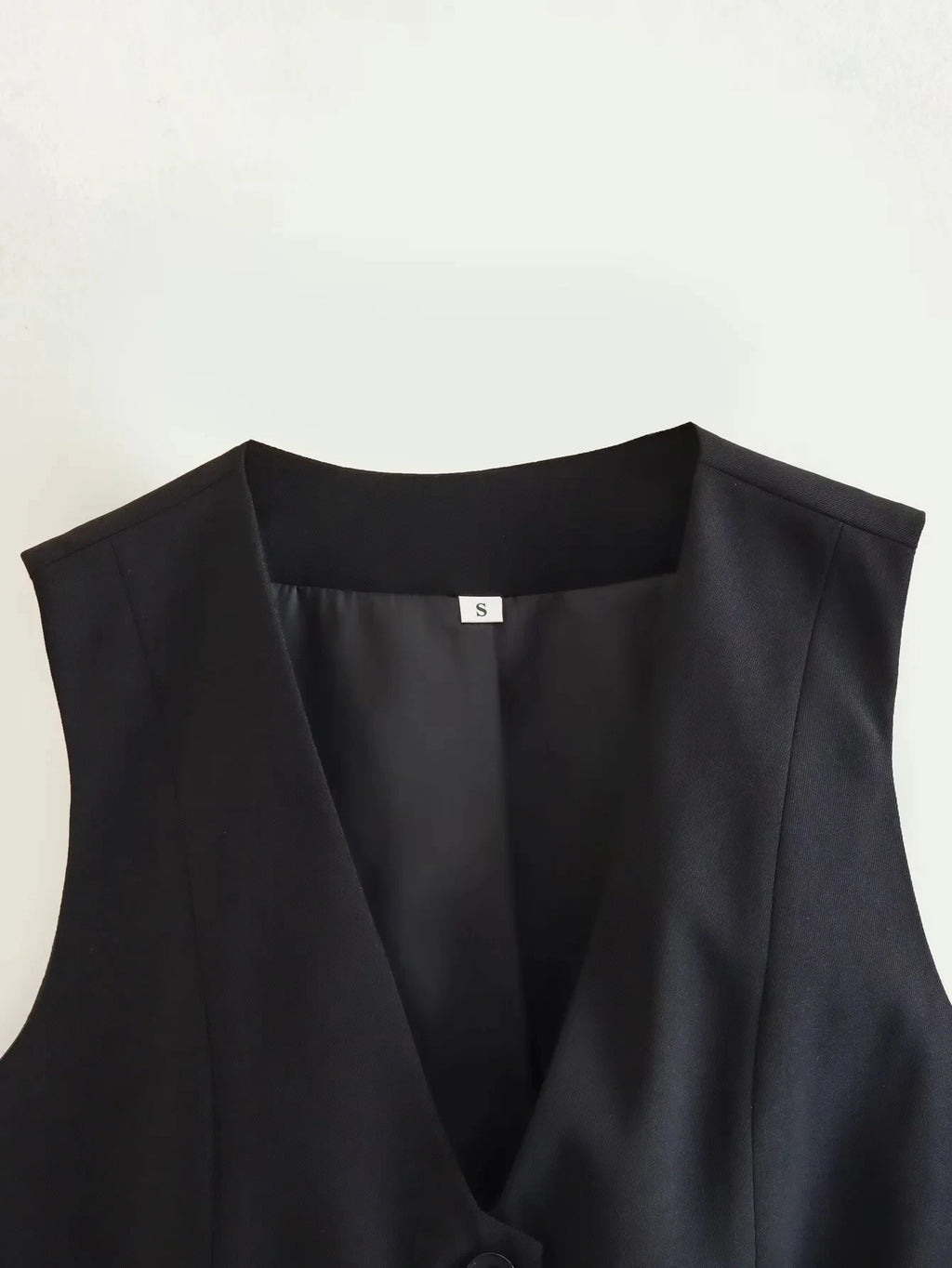 HXAO Fashion Sleeveless Vests For Women Button Up White Crop Top Office Casual Waistcoat Jacket Woman Summer Suit Black Vest Top