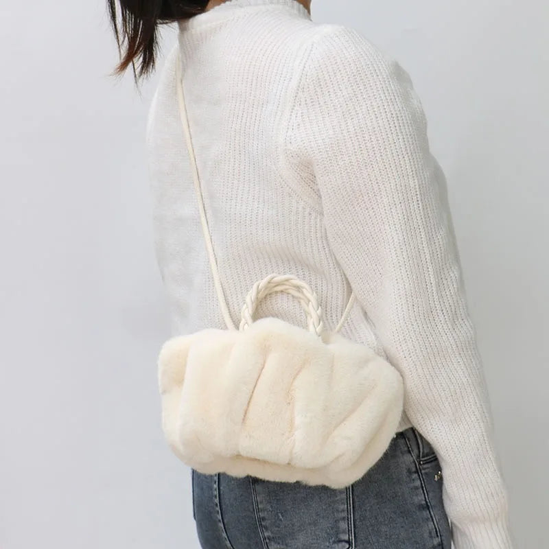 Autumn and winter versatile simple solid color portable hair bag women's autumn and winter new pleated cloud bag high-end plush