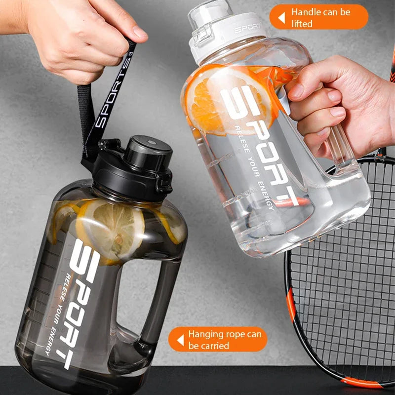 1.2L/1.7L Large Capacity Ton Bucket Water Bottle Large Belly Cup Fitness Sports Water Bottle Portable Plastic Space Cup
