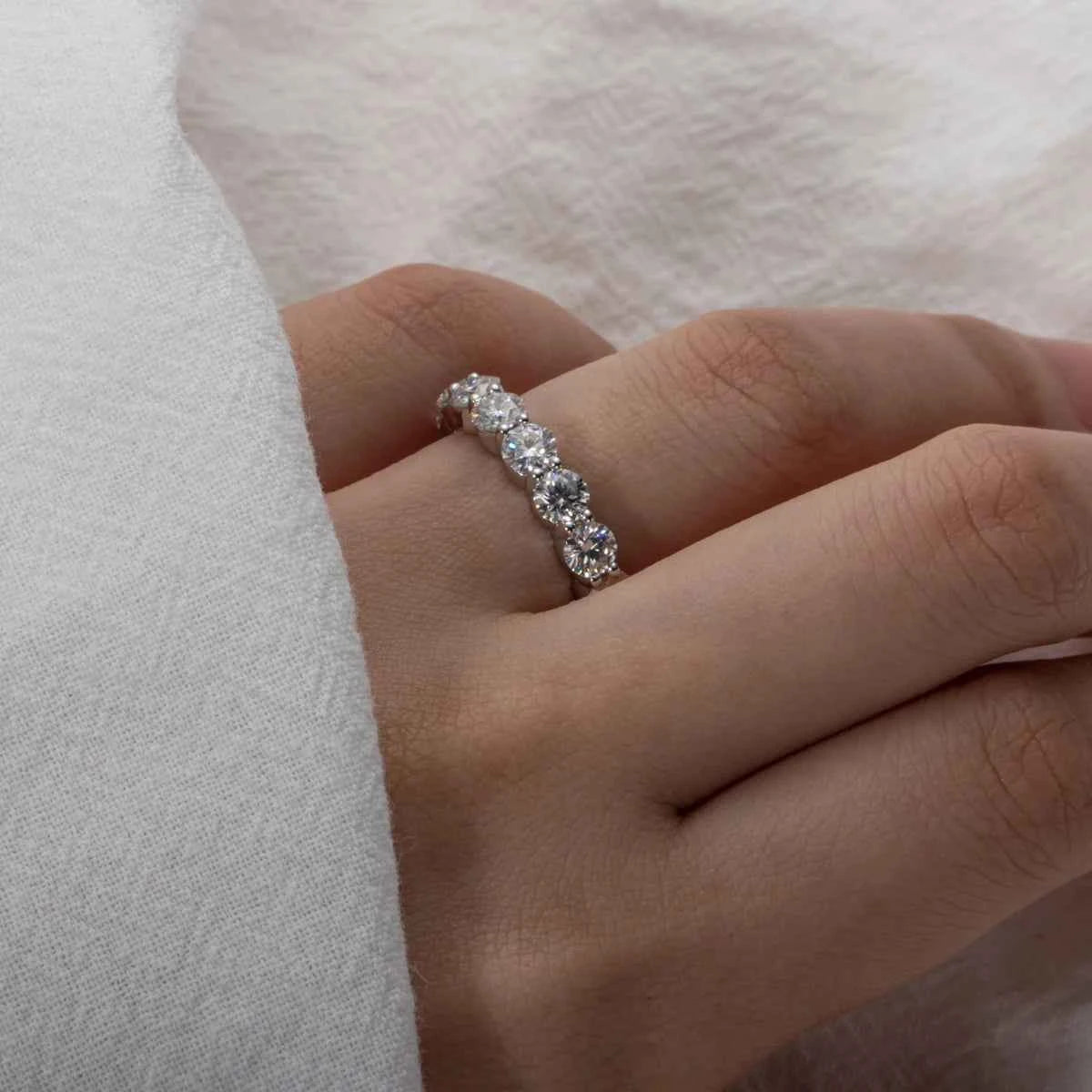 AnuJewel 4mm Moissanite Wedding Band Ring