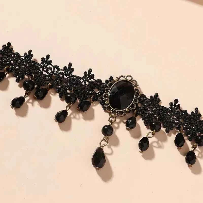 Vintage Black Lace Flower Choker Necklace for Women Fashion Classic Crystal Tassel Beaded Chain Necklace Jewelry Gifts