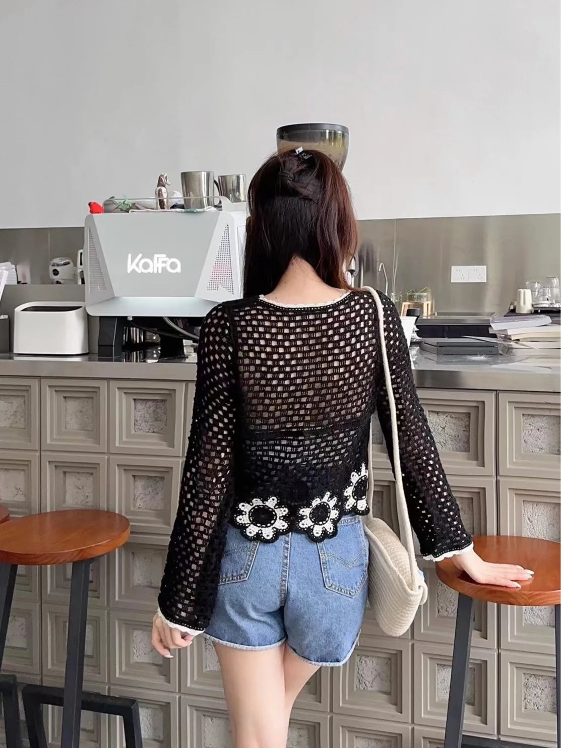 Floral Crochet Top Long Sleeve Sheer Open Knit Button Up Crop Blouse Women Teengirl Spring Summer Fairycore Boho Vacation Outfit