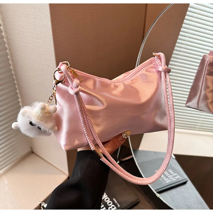 High Quality Solid Color Fashion Elegant Shoulder Bag Smooth Cloth Satin Underarm Bag Leisure Shoulder Bag Lady Handbags Purse