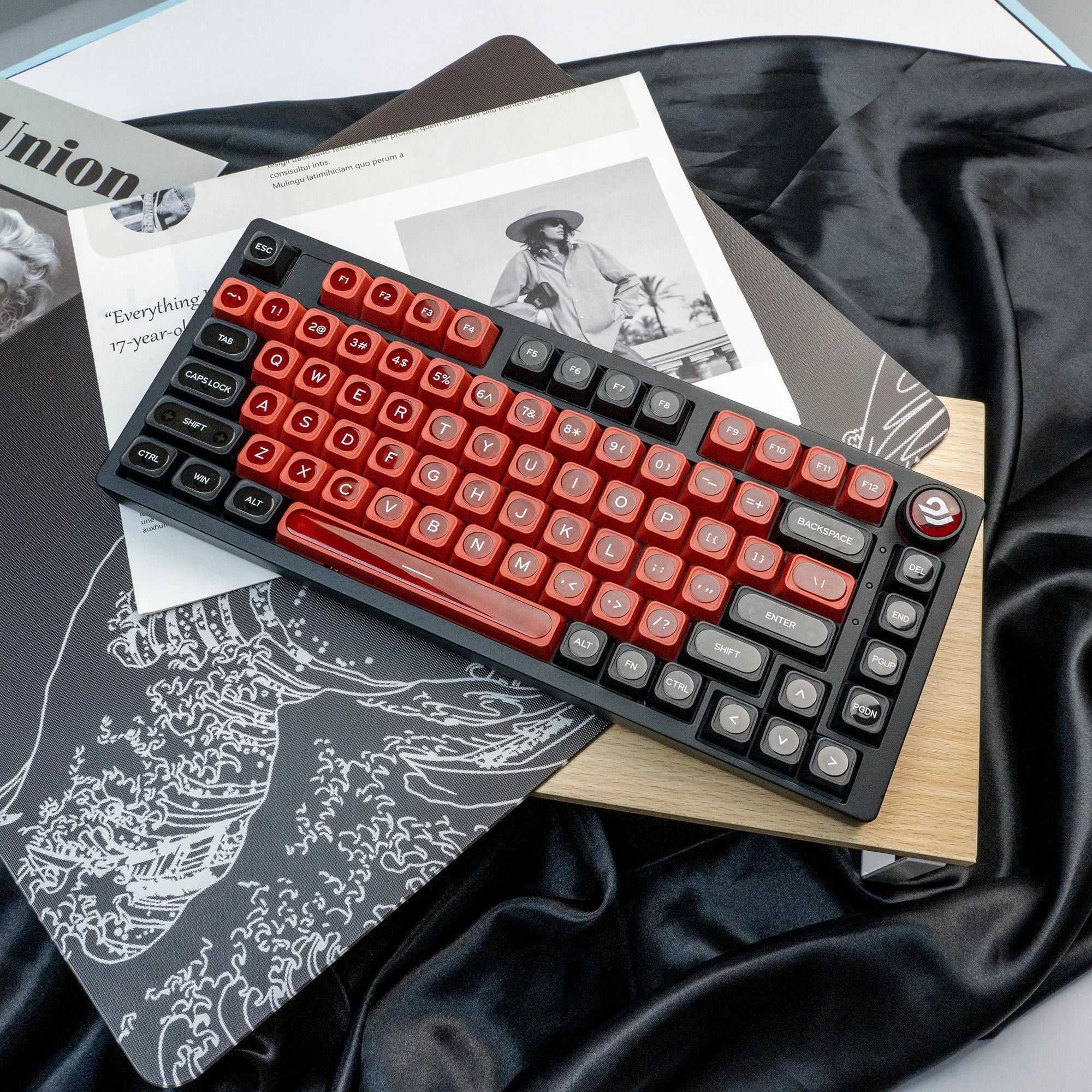 XVX White Shine Through Cats eye MAX Profile Dye-Sub PBT Keycap Set 136-Key