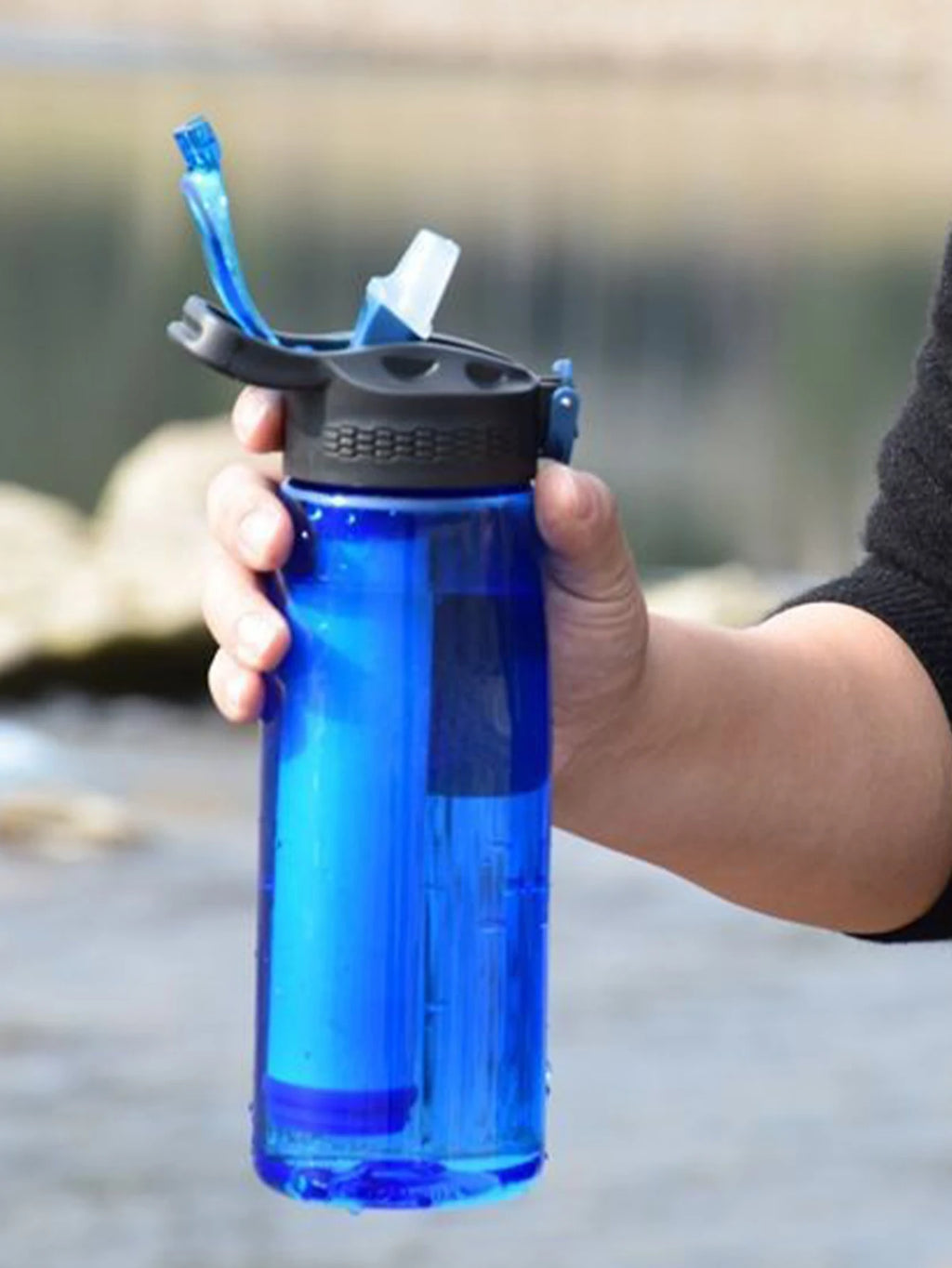 1pcs Water Filter Water Bottle, Lockable Cap, Free Water Purifying Bottle for Travel, Hiking, Camping Water Purification Straw,