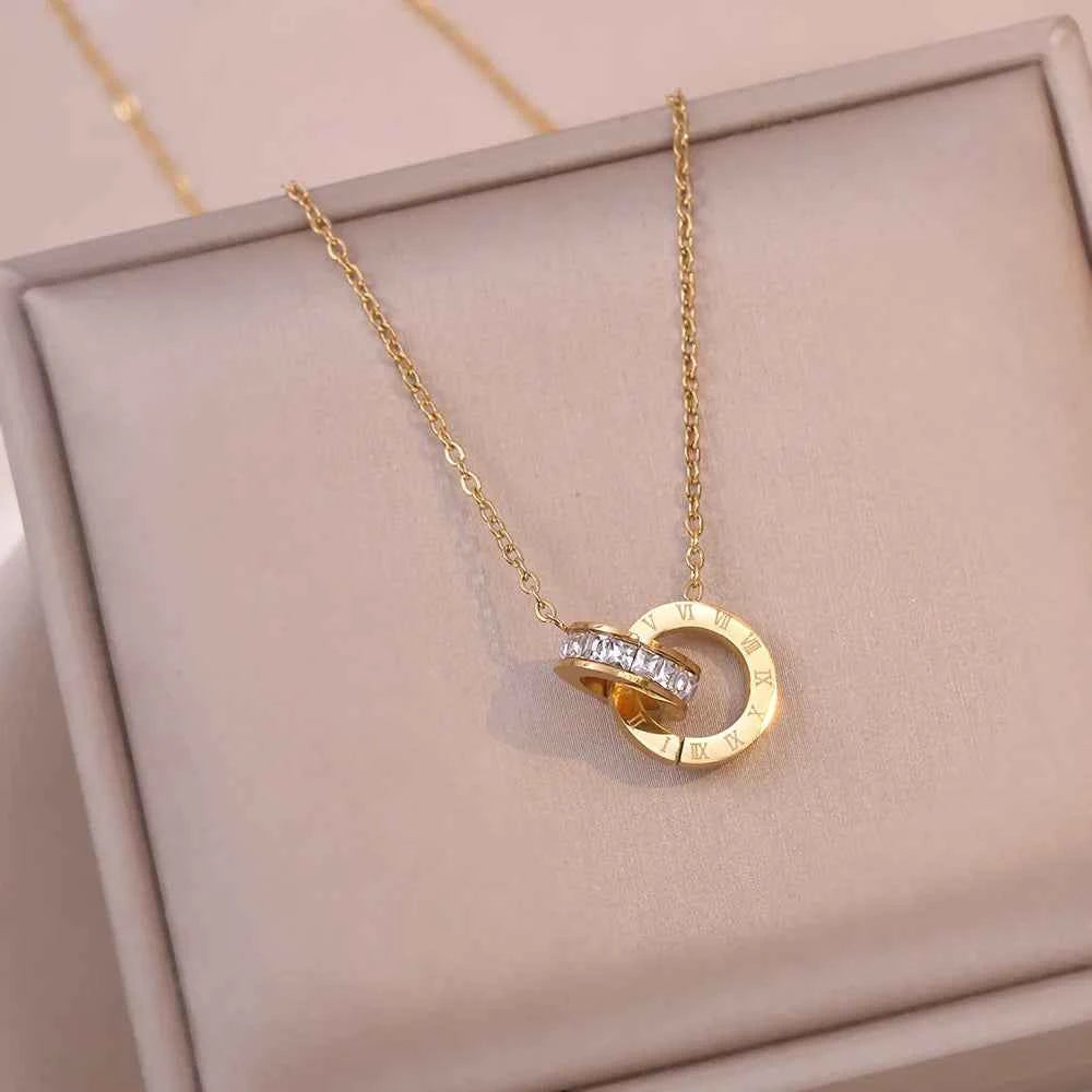 Stainless Steel Famous Brand Roman Numerals Pendant Necklace For Woman Woman Necklace Luxury Jewelry