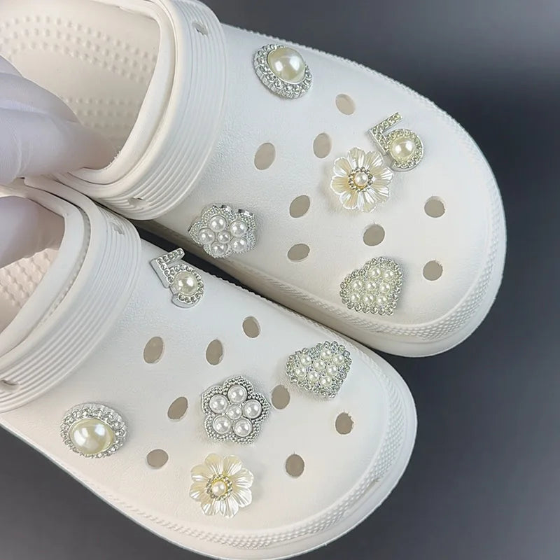 10PCS Fashion Shoe Charms Set Accessories Hole Shoe Buckle Summer Pearl Rhinestone Flower DIY Shoes Decorations for Sandals