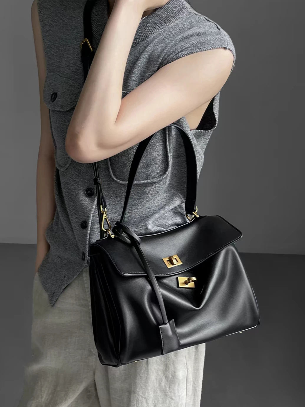 Fashion Large Capaci Platinum Bag Casual Crossbody oulder Bag for Women Faionable Underarm Bag Modern Neutral Sle New Style 2026