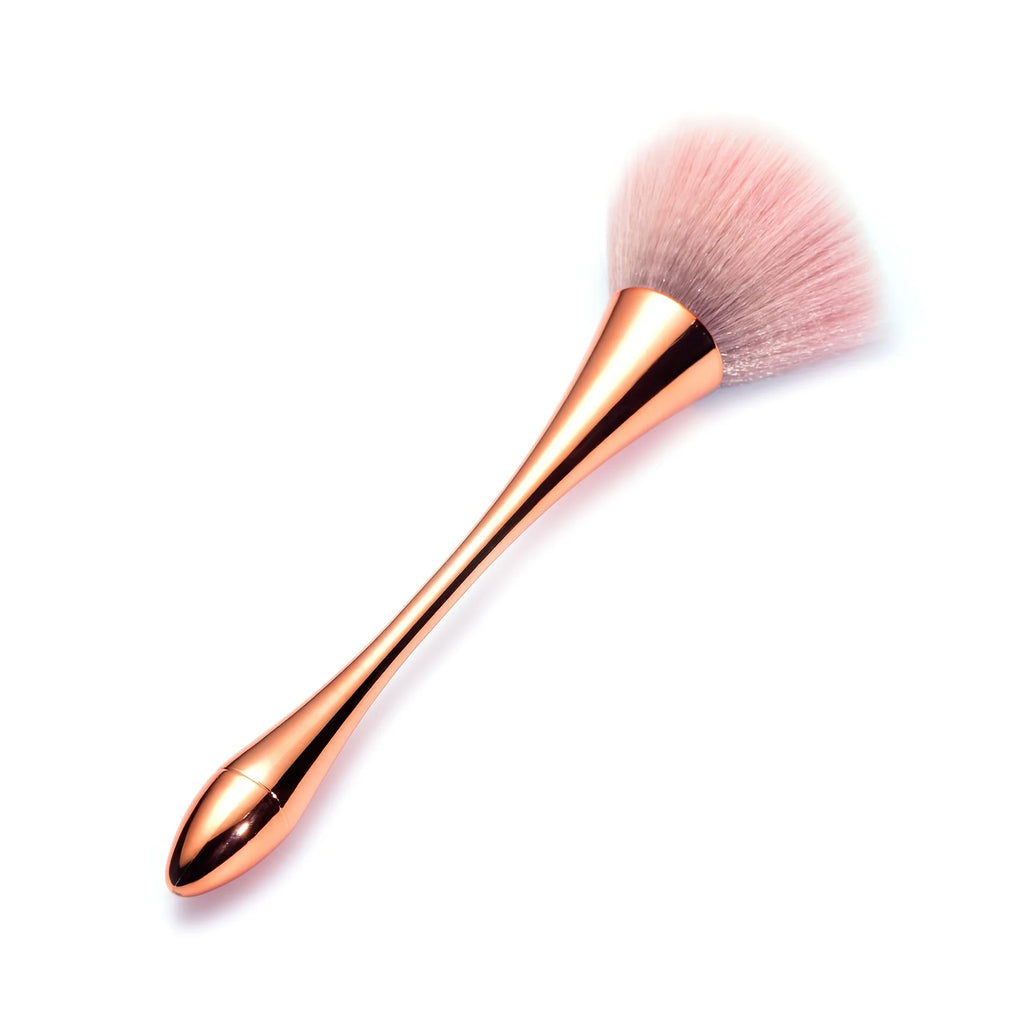 Luxurious nail brushes, new makeup brushes, blush brushes, nail brushes, dust brushes, and loose brushes