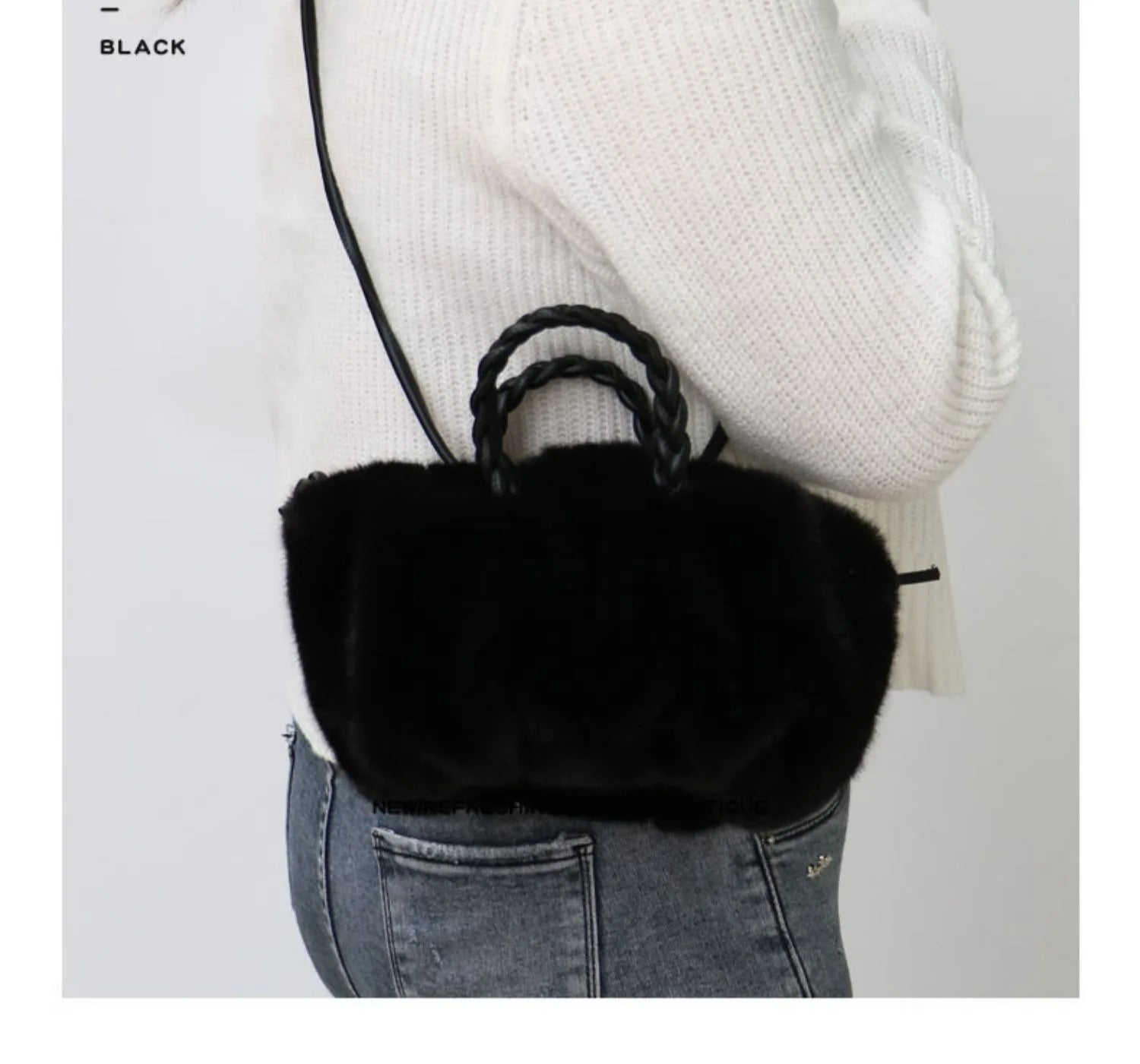 Autumn and winter versatile simple solid color portable hair bag women's autumn and winter new pleated cloud bag high-end plush