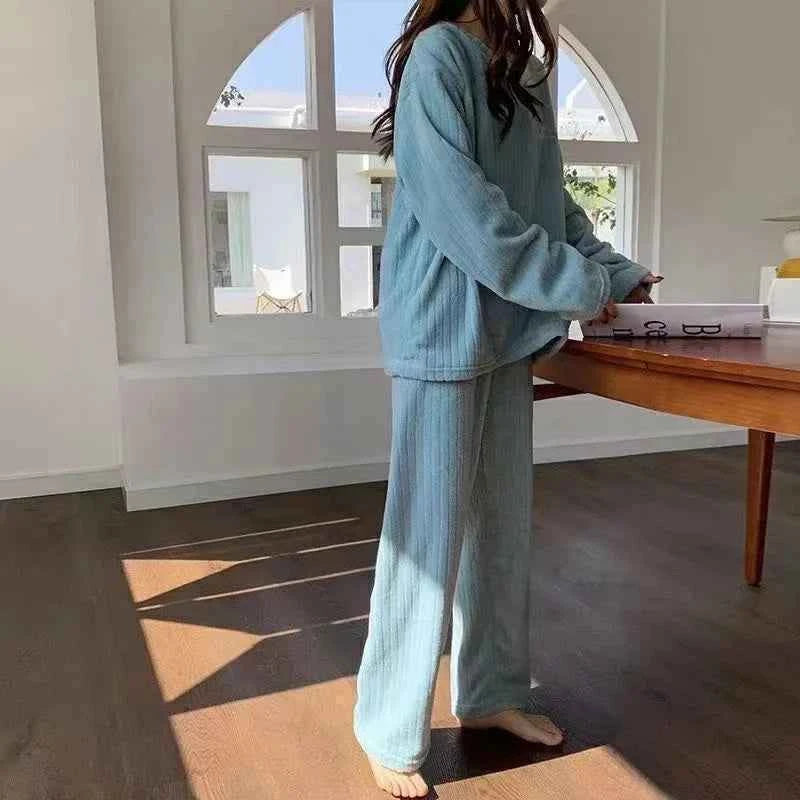 Winter Flannel Two-piece Loose Casual New O-neck Striped Coral Fleece Top Elastic Waist Pants sets Women's Pajamas Set Sleepwear