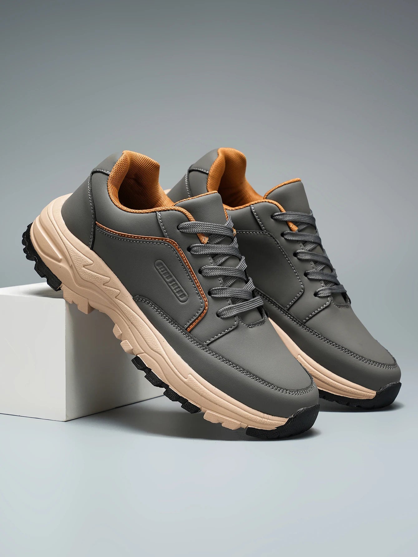 Men's Large Size Sports Shoes Outdoor Hiking Running Comfortable Casual Versatile Fashionable Training Shoes for Couples