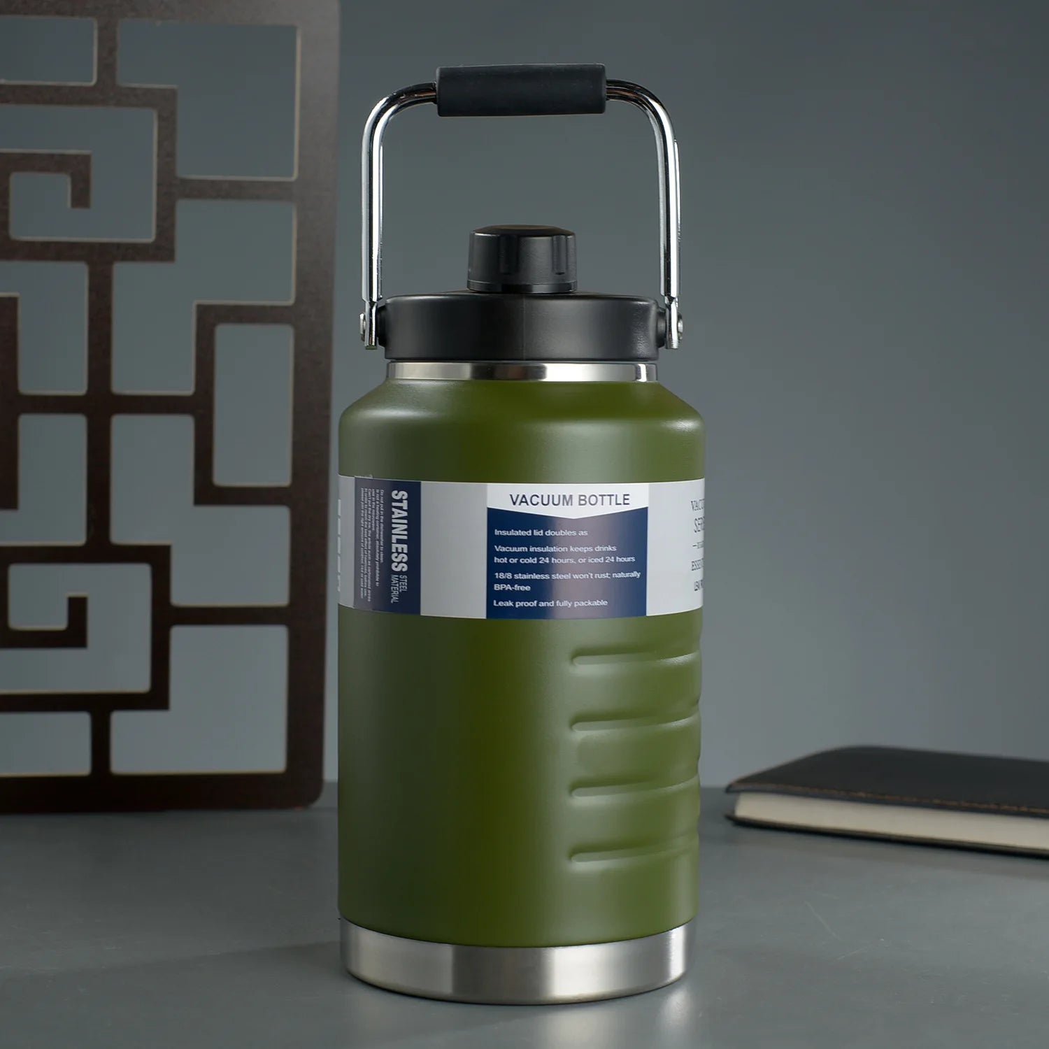 1.5L Large Capacity Vacuum Flask, 304 Stainless Steel Vacuum Bottle, Outdoor Portable Water Bucket, Handheld Sports Water Bottle