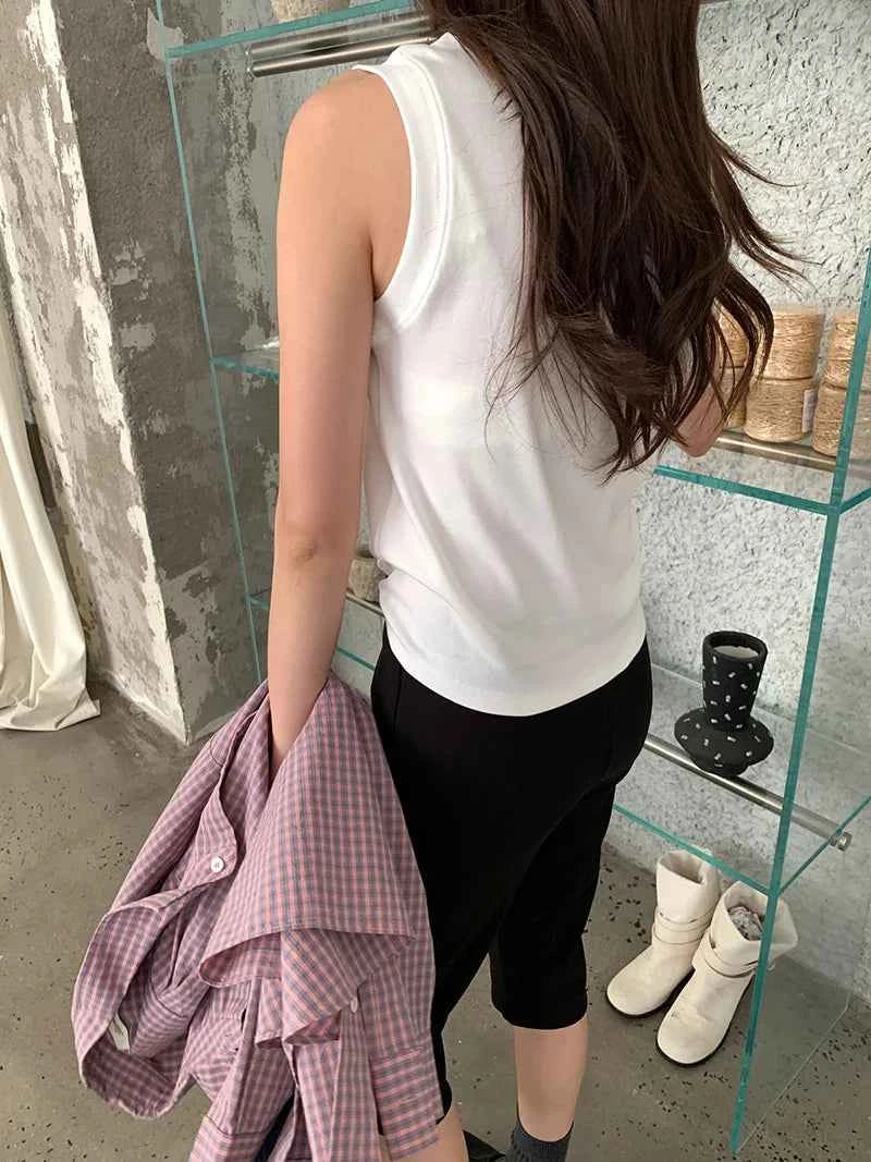 Spring women's casual solid color round neck slim fit vest