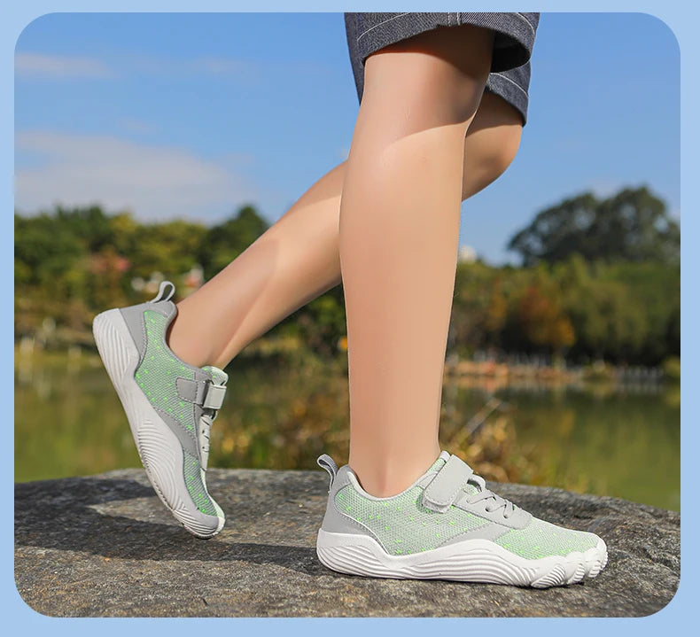 Kids Barefoot Shoes Boys Girls Sneakers Aqua Shoes Naturally Splay Shoes Wide Toe Water Quick Dry Beach Shoes Sports Swimming