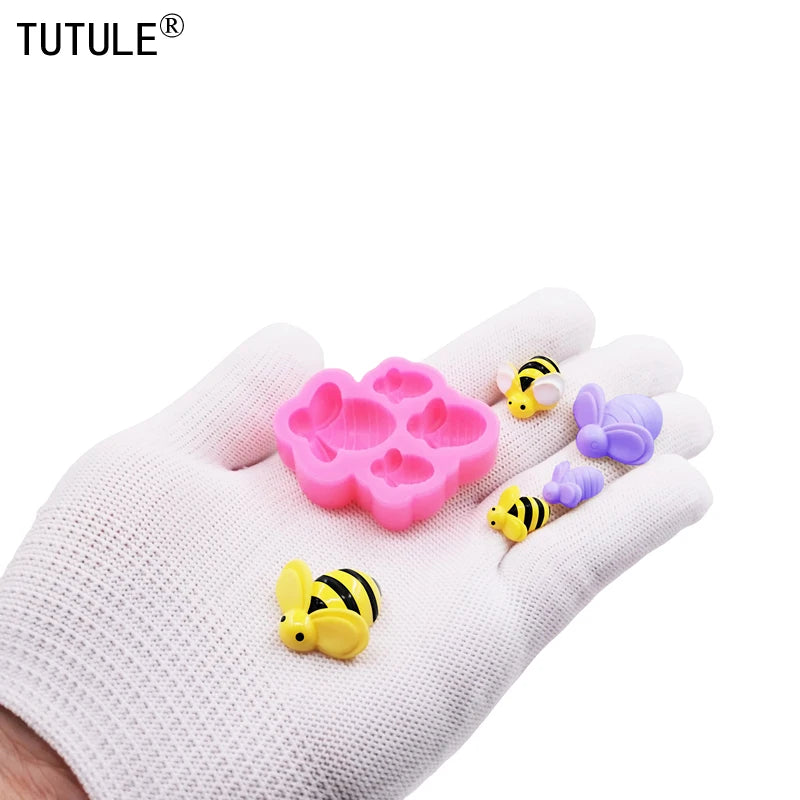 3D Honeybee Keychain Earrings Silicone Mold DIY Honeybee Clay epoxy resin Accessories Silicone Moulds cake Chocolate Molds