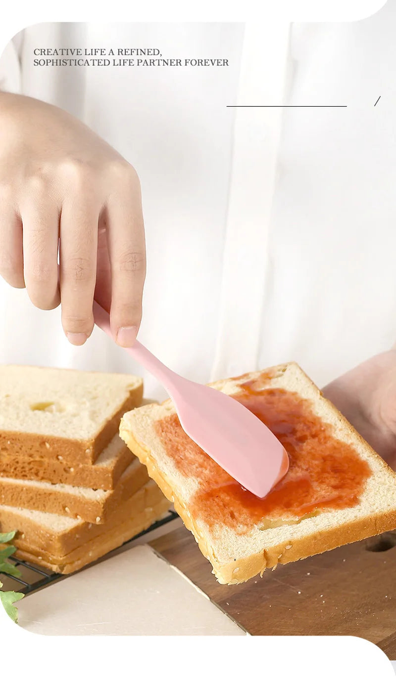 cream spatula Non-stick butter spatula Heat-resistant kitchen baking tools  cake baking tools