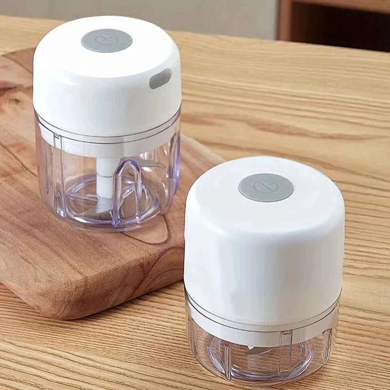 2026 250ml Mini Rechargeable Garlic Chopper Meat Grinder Durable and Sturdy Suitable for Crushing Garlic Chili Onions Minced Mea