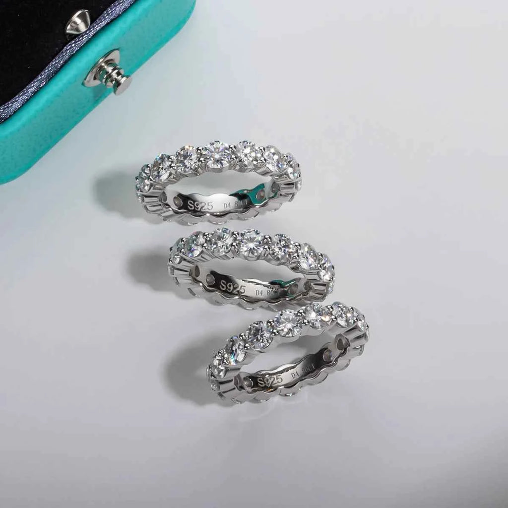 AnuJewel 4mm Moissanite Wedding Band Ring