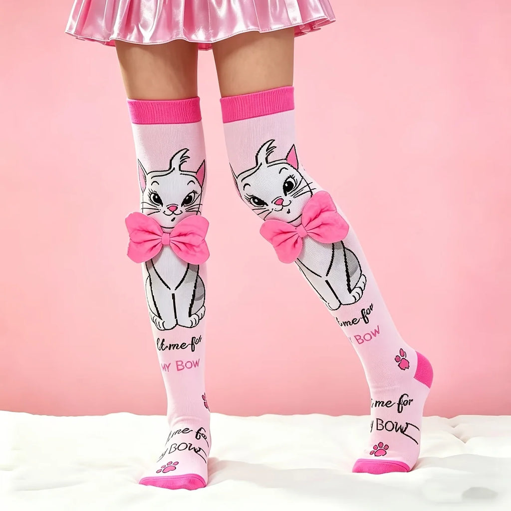 1 pair of cartoon cat girls' knee socks, playful style, high elasticity without straining their legs, with three-dimensional bow