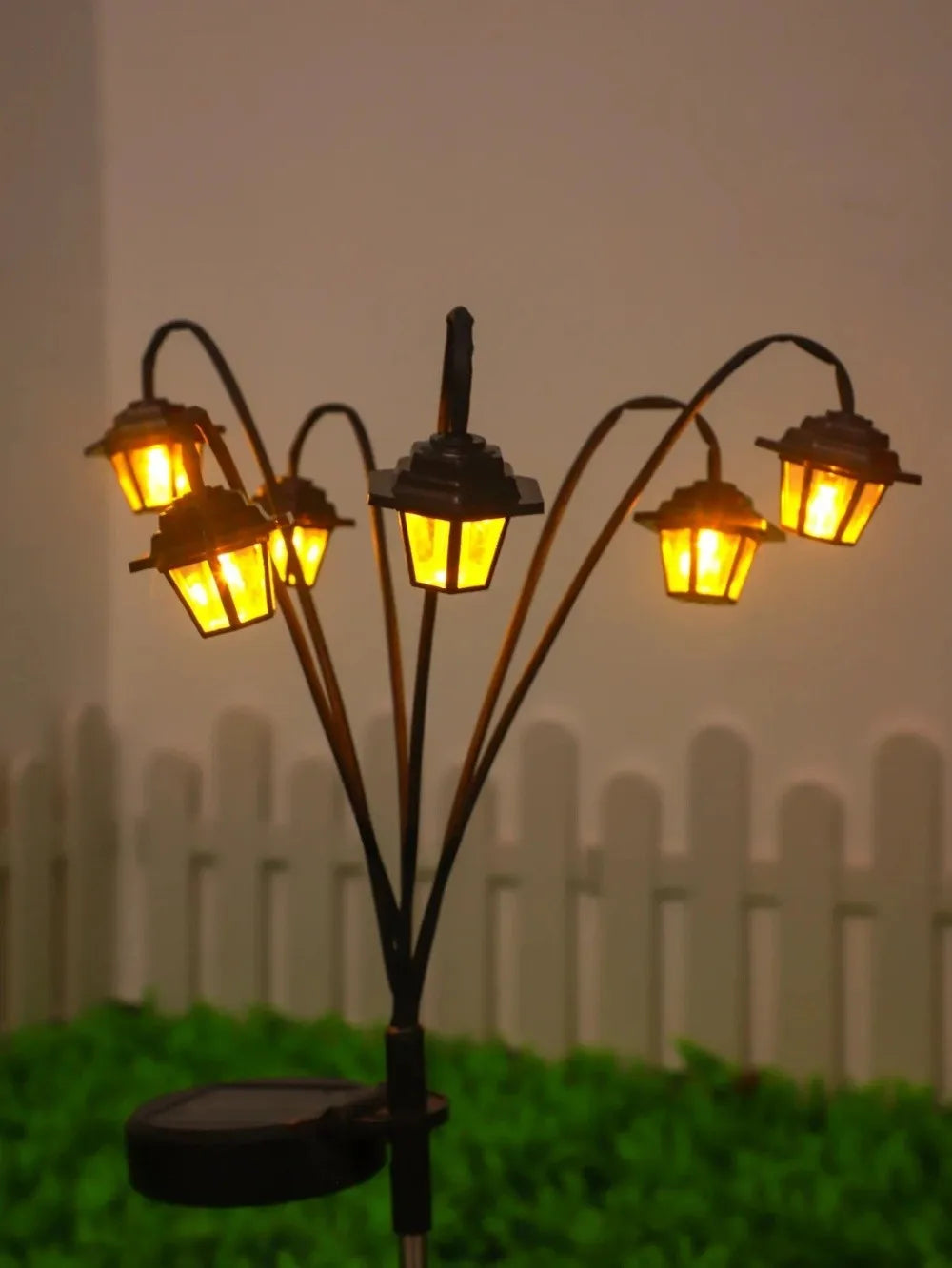 1pc Retro Lantern Decorative Light Waterproof Street Lawn Lamp Solar Garden Lights 6LED Holiday Party Lamp