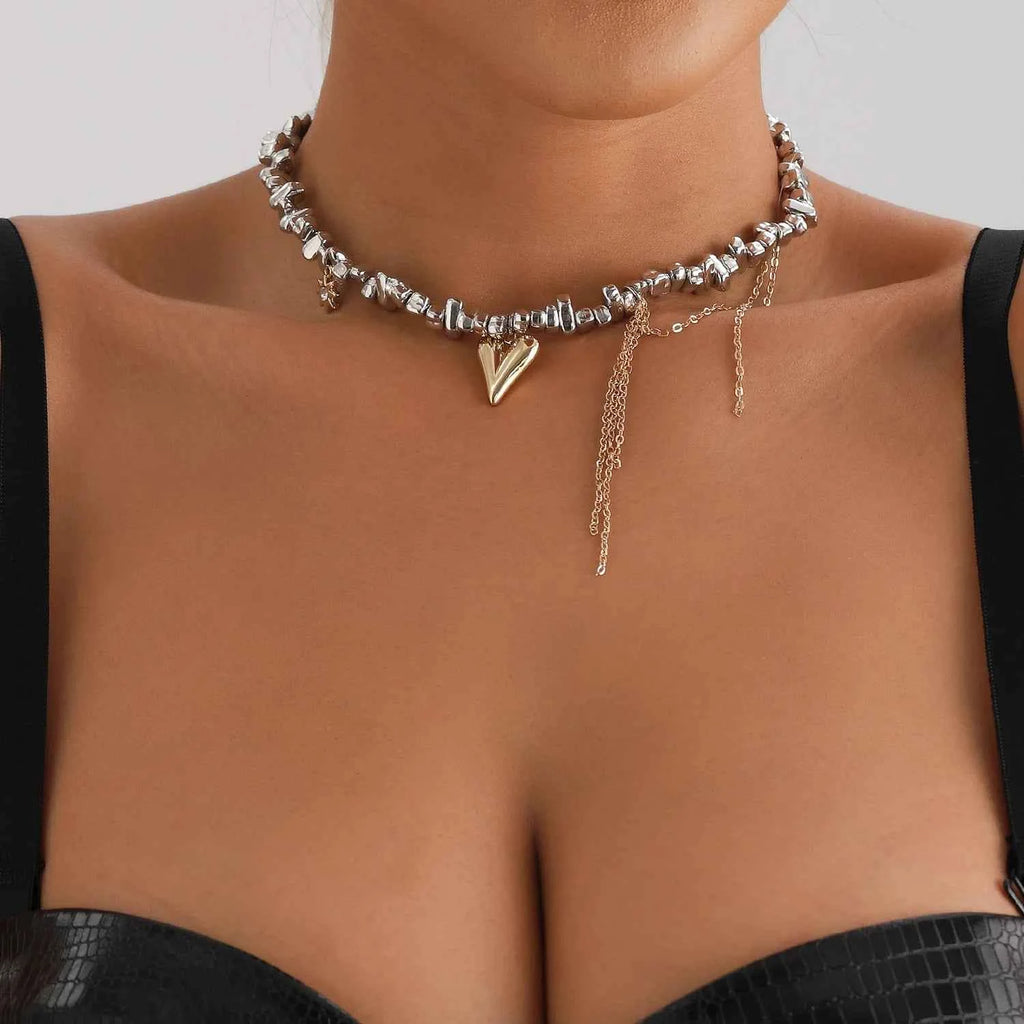 Y2K Heart Beaded Necklace Women Boho Crystal Class Gravel Clavicle Chain Cool Y2K Choker Exquisite Fashion Jewelry