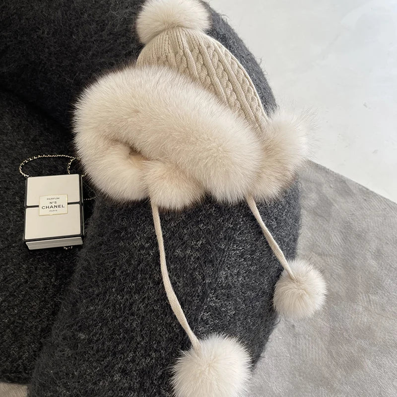 Winter Women Real Fox Fur Hat Fashion Casual Outdoor Warm Knitted Hats Girl Lovely 100% Natural Fox Fur Ear cap bomber caps
