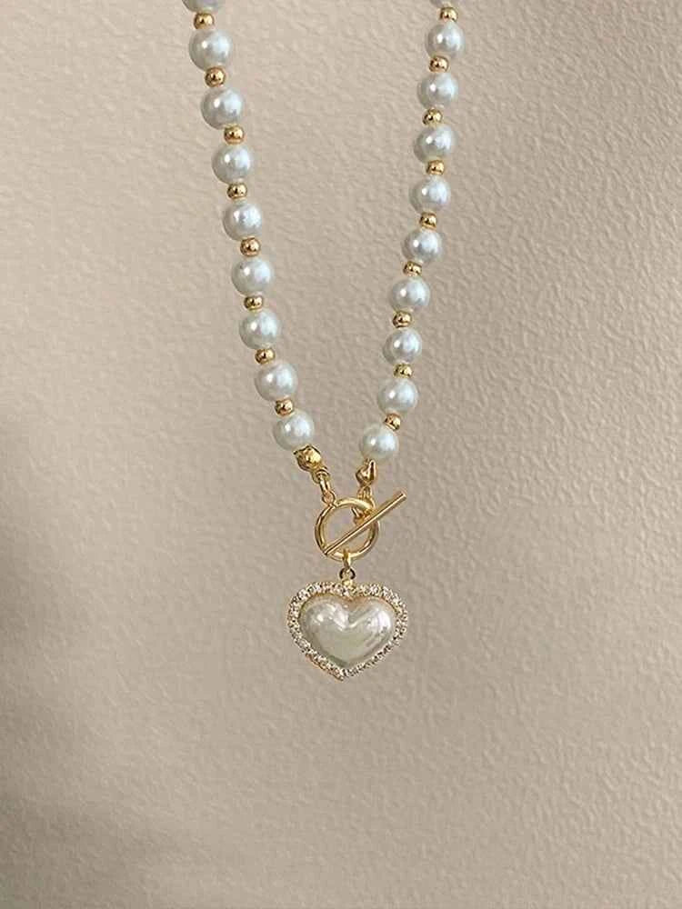 Elegant Pearl Necklace For Women Heart Pendant Necklaces Luxury Imitation Pearls Chain Necklaces Korean Jewelry Girls Gifts