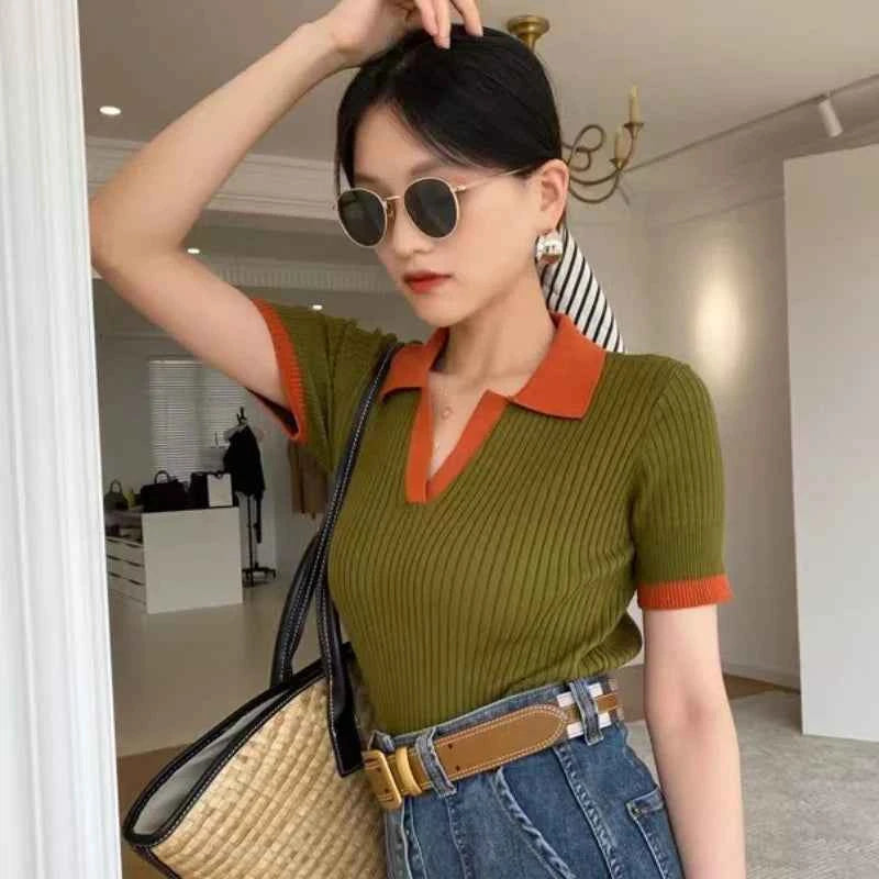 Vintage Panelled Knitted T-shirts Women V-neck French Style Slim Summer New Literary Fashion All-match Mature Elegant Ulzzang