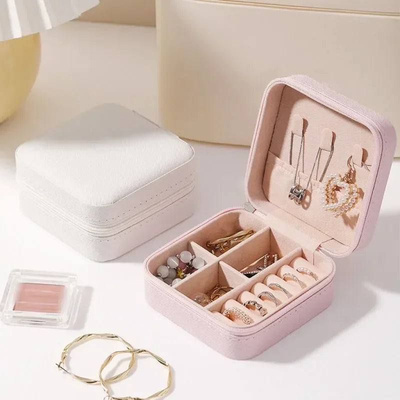 Portable Mini Jewelry Storage Box Travel Organizer Jewelry Case Leather Storage Earrings Necklace Ring Jewelry Organizer Display