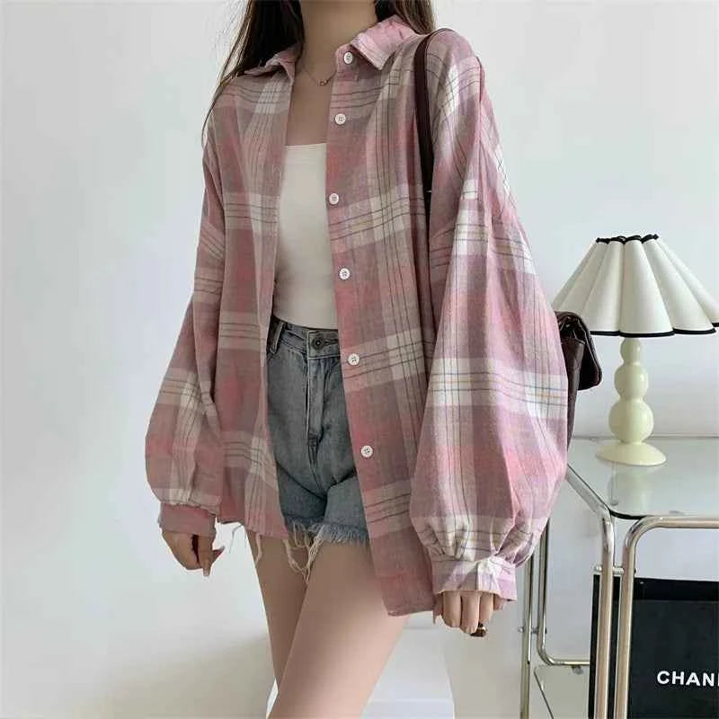 Women Tartan Shirt Long Sleeve Collared Button Up Oversized Plaid Shirt Jacket Grunge Fashion Teenage Girl Spring Summer Outfit