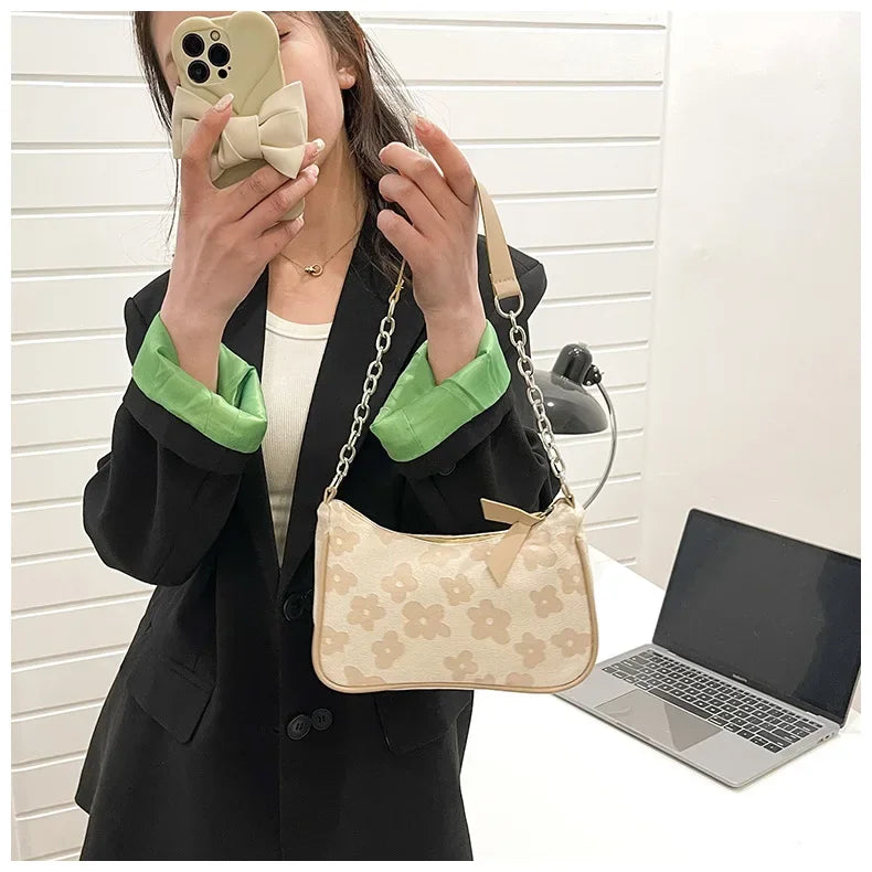 2025 New Fashion Felt Shoulder Bags for Women Small Casual Underarm Bag Female Hand Crossbody Bags for Women Purses and Handbags