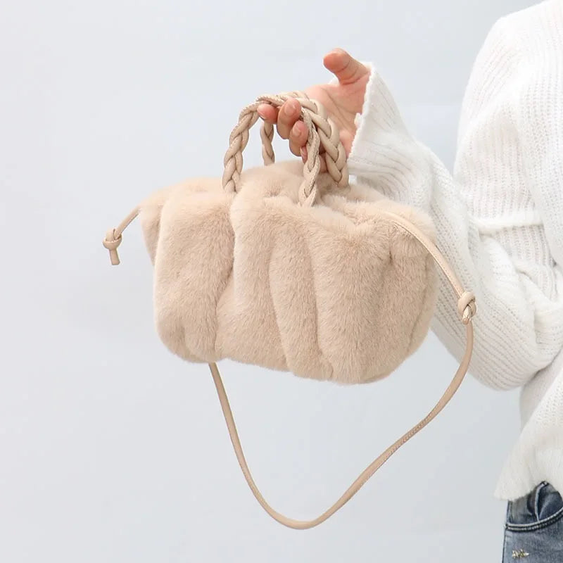 Autumn and winter versatile simple solid color portable hair bag women's autumn and winter new pleated cloud bag high-end plush