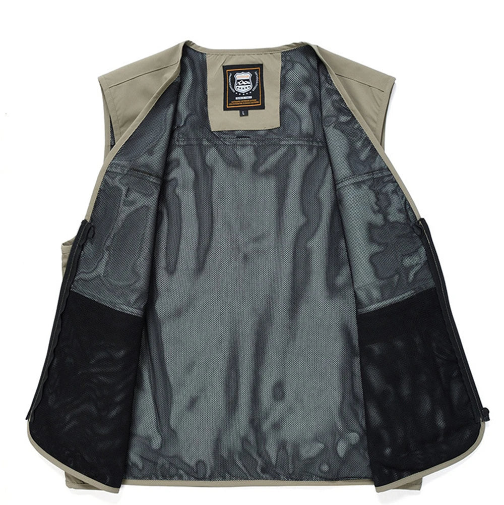 FGKKS Brand Men's Fashion Vest Solid Color Tooling Style Waistcoat Thin Multi-Pocket Casual Loose Vest for Men
