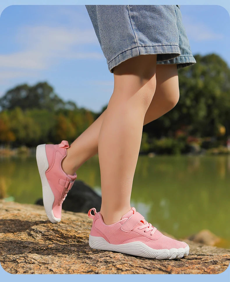 Kids Barefoot Shoes Boys Girls Sneakers Aqua Shoes Naturally Splay Shoes Wide Toe Water Quick Dry Beach Shoes Sports Swimming