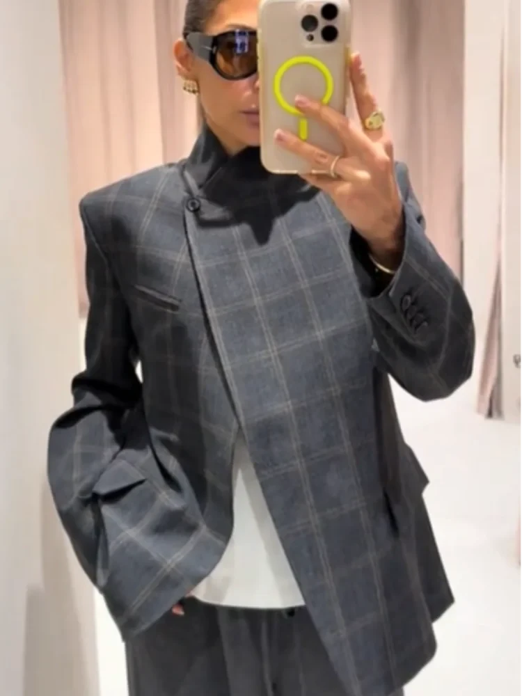 Irregular Plaid Blazer Jacket Women Fashion Stand Collar Full Sleeve Split Loose Short Jackets 2025 Lady Daily Commute Outwear