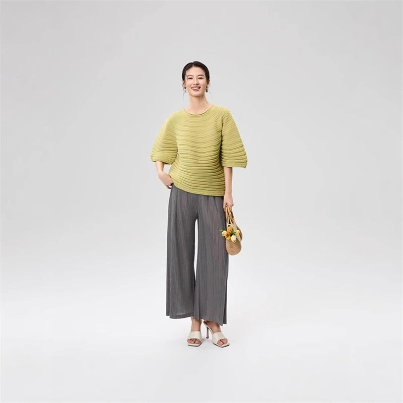LANMREM Casual Pleated Texture Round Neck Half Sleeve Thick Wome's T-shirt Chic New Knitwear Fashion Pullover Top Chic 2DB5036