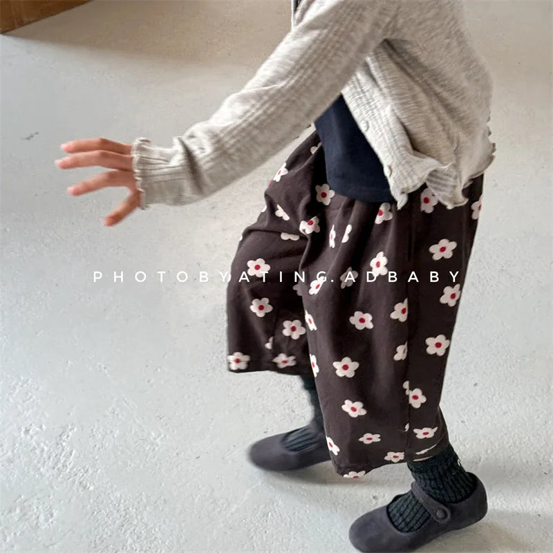 2026 Spring New Children Casual Pants Fashion Flower Print Girls Harem Pants Cotton Kids Loose Trousers Boys Cute Baby Clothes