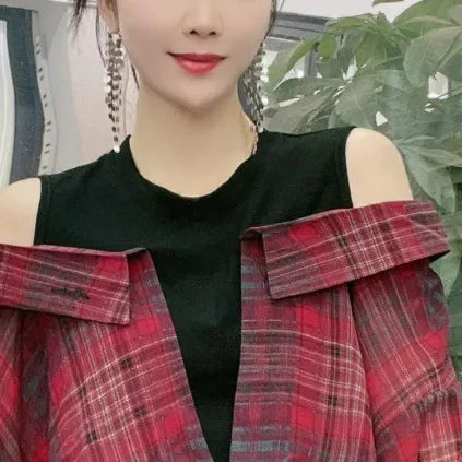 Autumn and Winter Women's Pullover Round Neck Panel Plaid Letter Bottom Shirt Fashion Casual Elegant Commuter Long Sleeve Tops