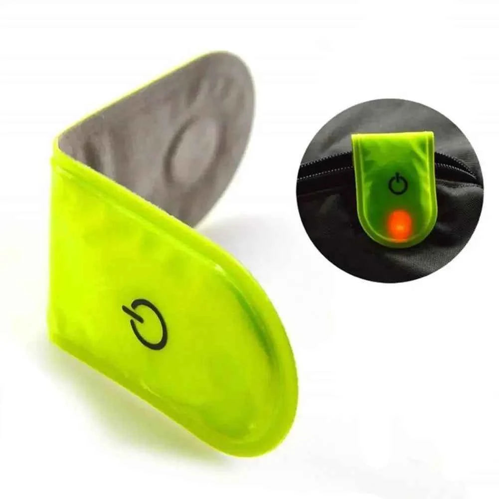 2PC 2026 Nouveau clip LED magnétique, clip réfléchissant et pratique, fabriqué avec 3M Scotchlite