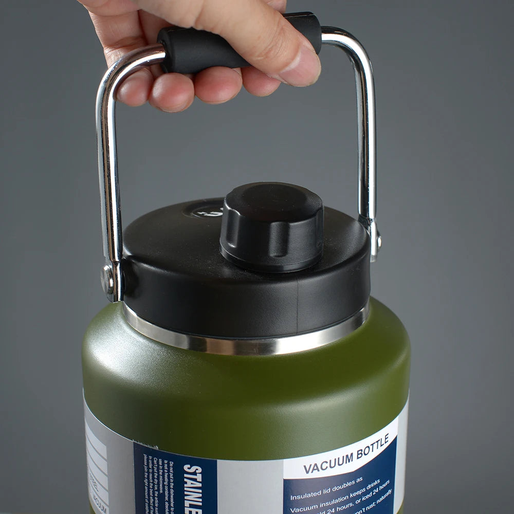 1.5L Large Capacity Vacuum Flask, 304 Stainless Steel Vacuum Bottle, Outdoor Portable Water Bucket, Handheld Sports Water Bottle