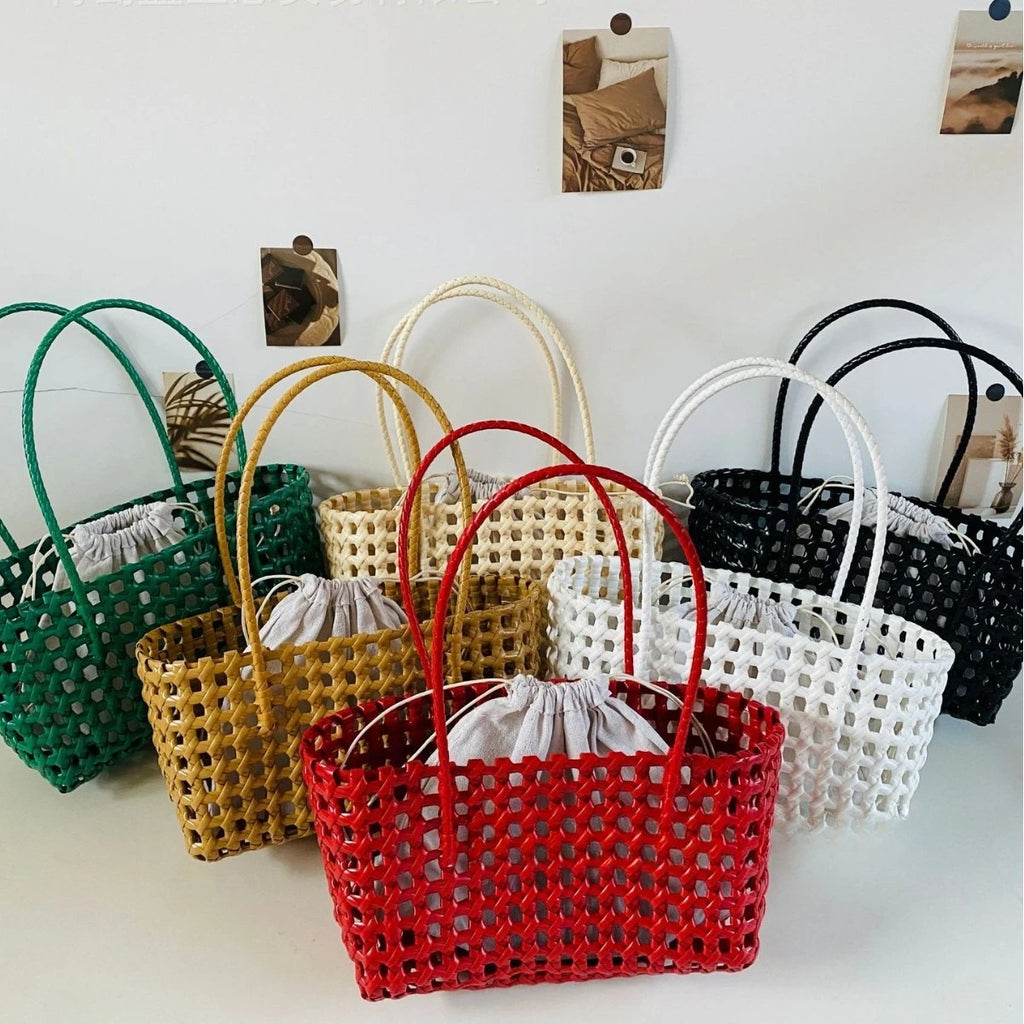 1pcs Plastic Hollow Weave Bag Countryside Style Large Capacity Beach Tote Bag Bucket Bag Bohemian Style Woman PVC Handbag Summer