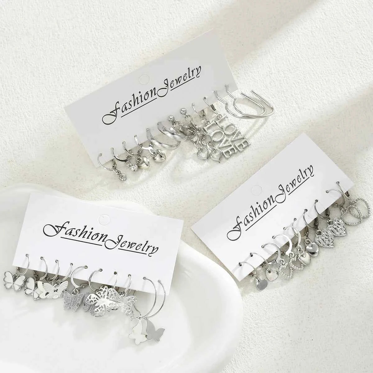 Fashion Creative Simple Earrings Set for Women Vintage Temperament Hollowed-out Butterfly Love Earrings Jewelry Gifts 2026 New