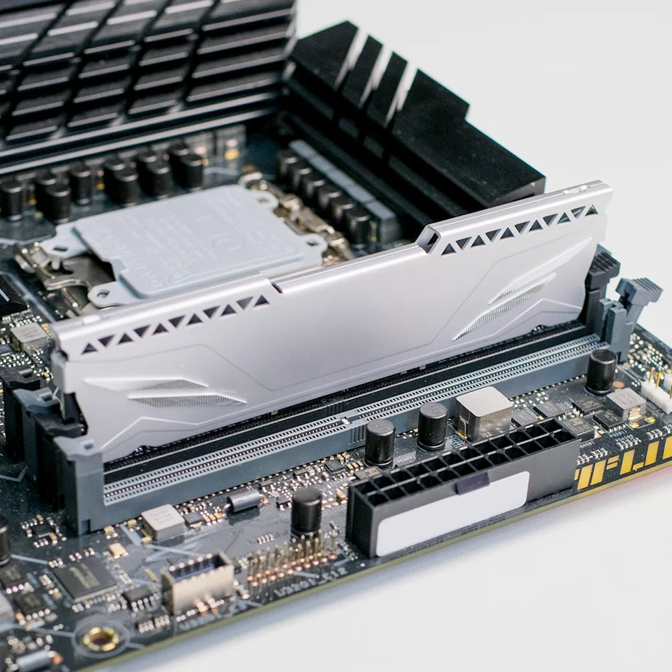 ENVINDA Memoria Ram DDR4 8gb 16gb 2666mhz 3200mhz DDR4 Desktop Memory 288pin Udimm XMP2.0 Heatsink for Motherboar